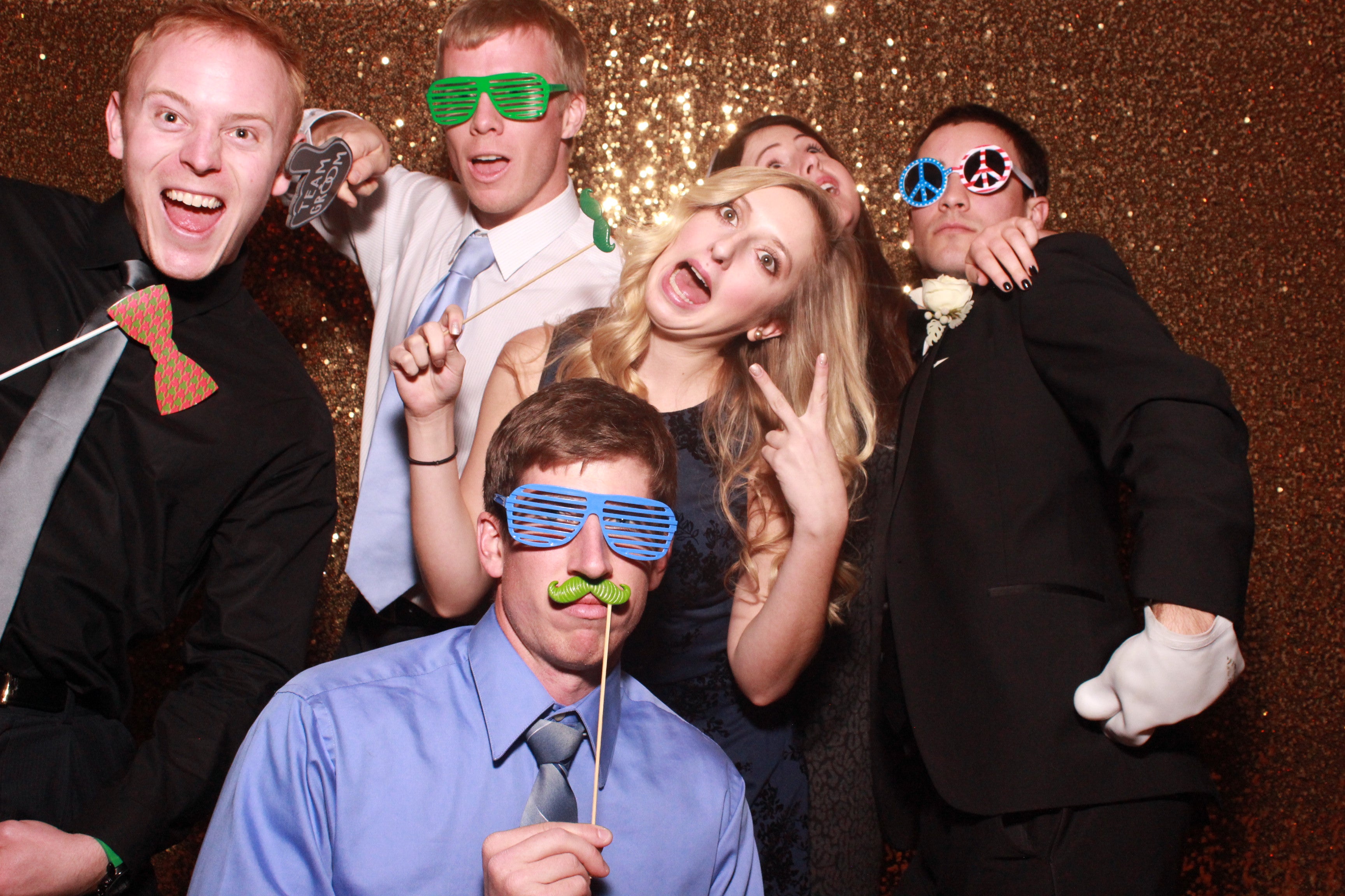 Giggle And Riot Photo Booth Rental