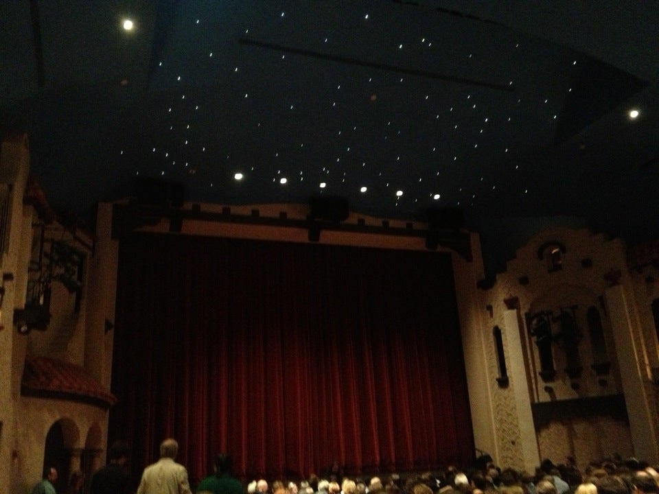 Raue Center for the Arts, Crystal Lake, IL Tickets, Schedule, Seating