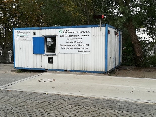 Versa Schrotthandel Ug (Haftungsbes