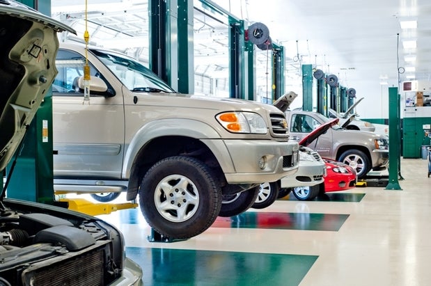 Christian Brothers Automotive Knoxville Logo