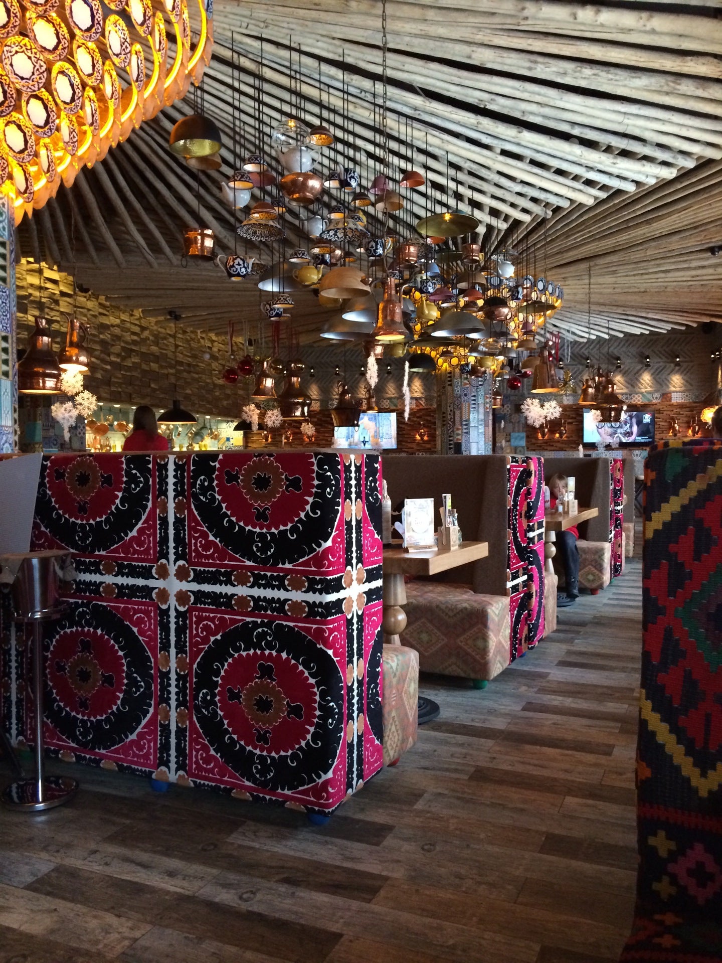 Чайхана лаззат перово