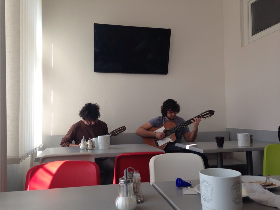 Hostel A Hotel Florenc - photo 4 showing the facility