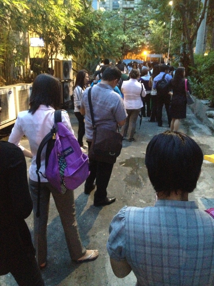 Uv Express Service Terminal