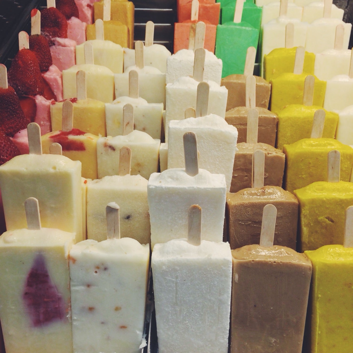 Mateo's Ice Cream & Fruit Bars 4929 Sepulveda Blvd Culver City