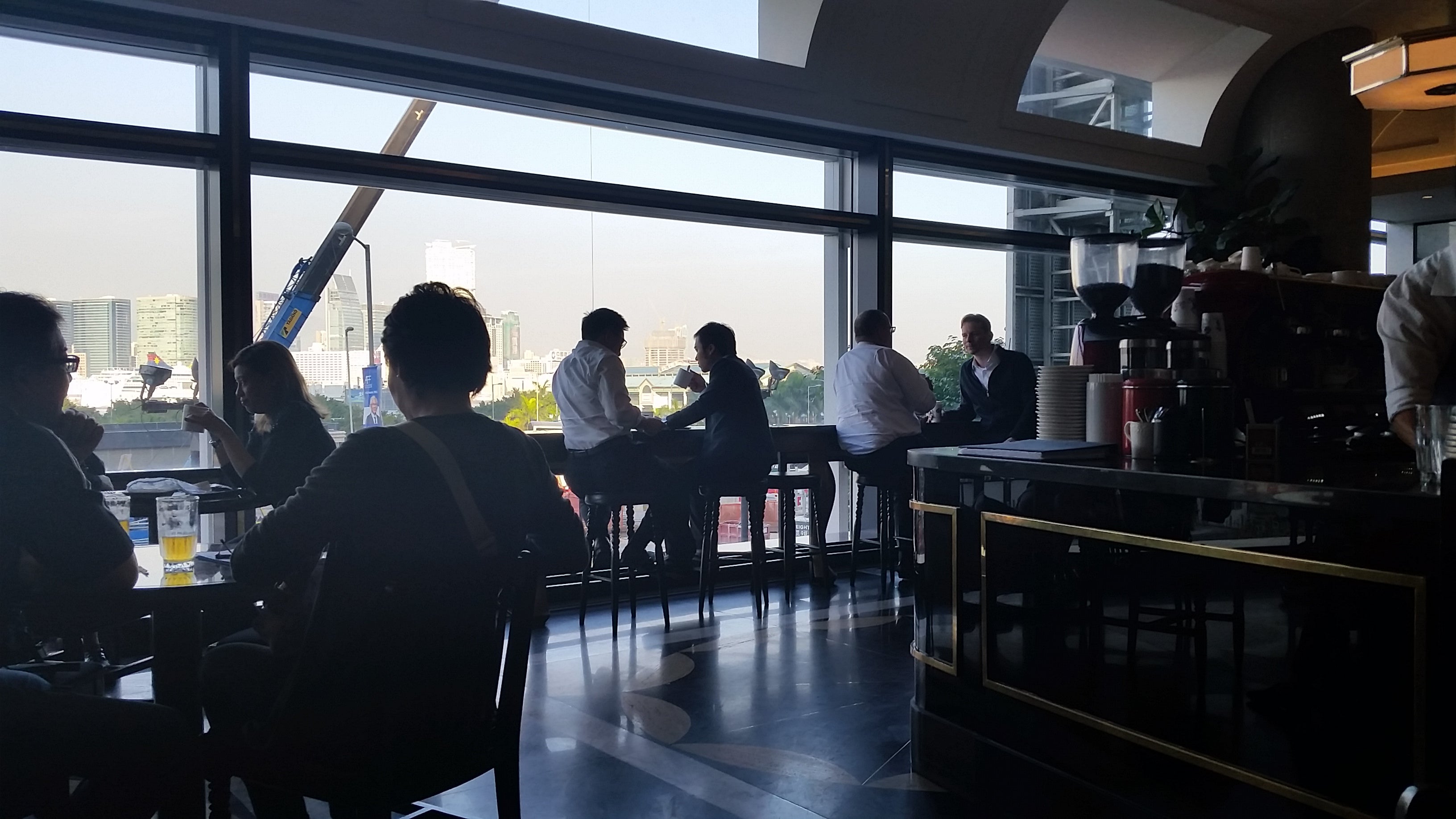 Simplylife Bread & Wine Shop 1081, 1/F, ifc mall, 8 Finance St 中環