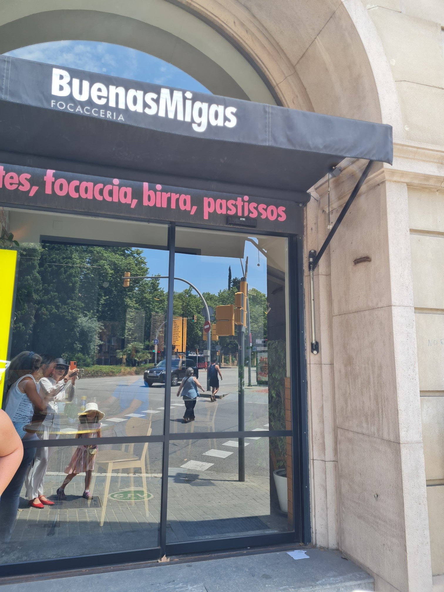 Buenas Migas - Barcelona cafe