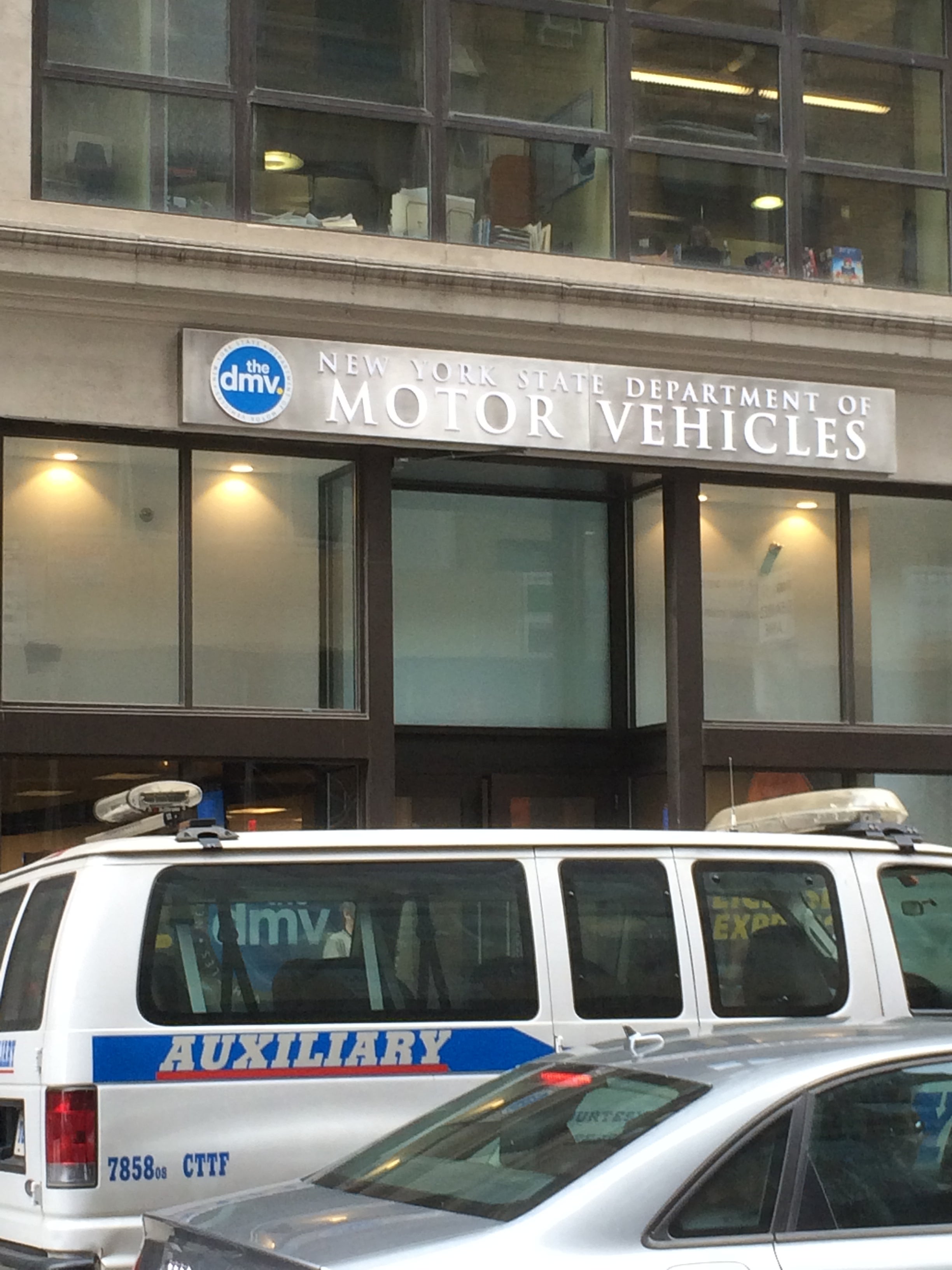 New York State DMV 366 W 31st St New York