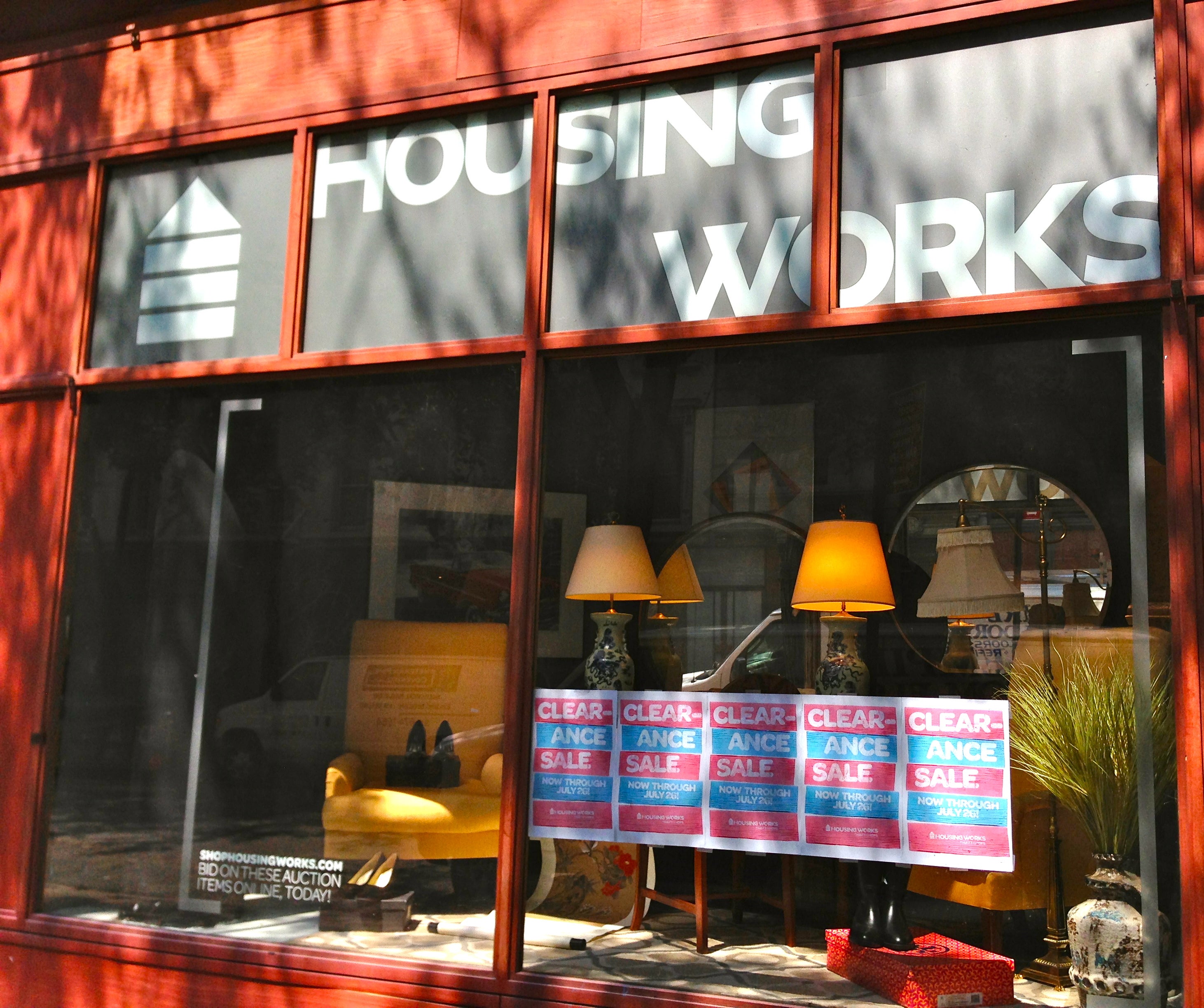 Housing Works Thrift Shops Broadway And 96Th St - gfkdj5c
