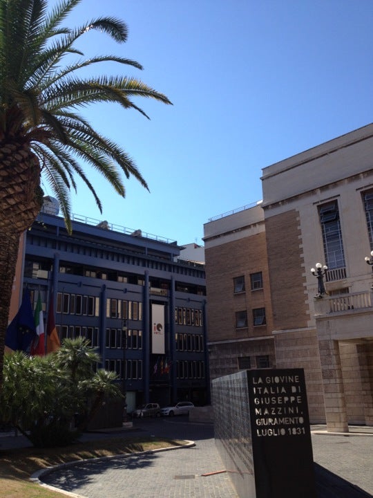 iQ Hotel Roma