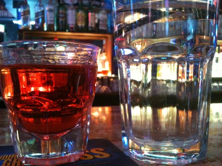 Harry's Sportsmans Lounge