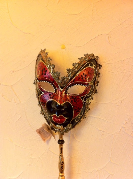 Rialto Novo Toilets on Venice Empire