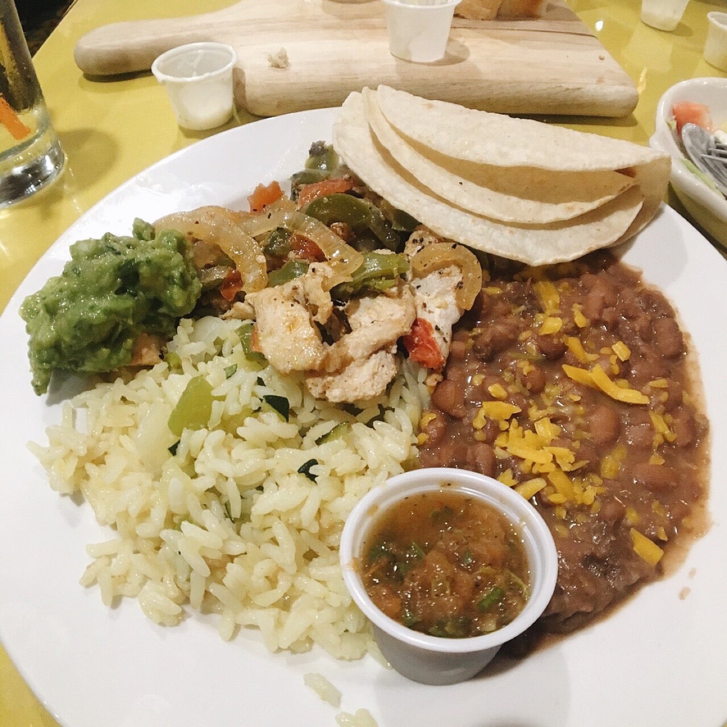 American bar & Grill