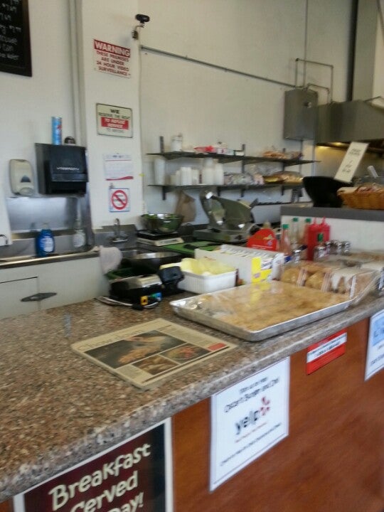 Oscar's Burgers & Deli