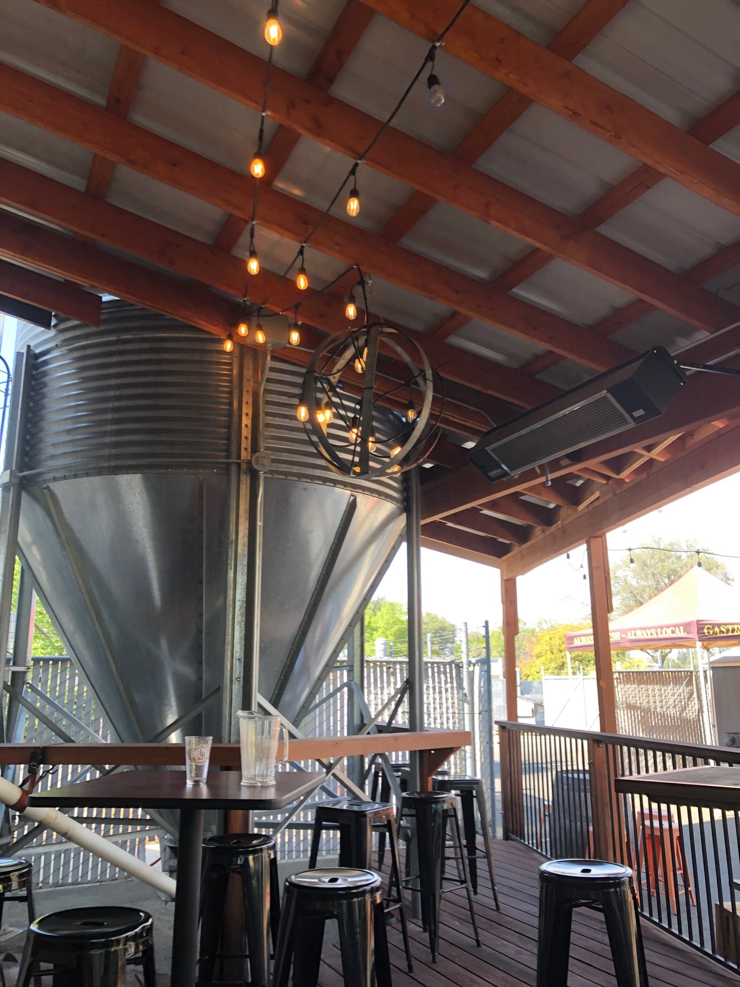 Loomis Basin Brewing Company