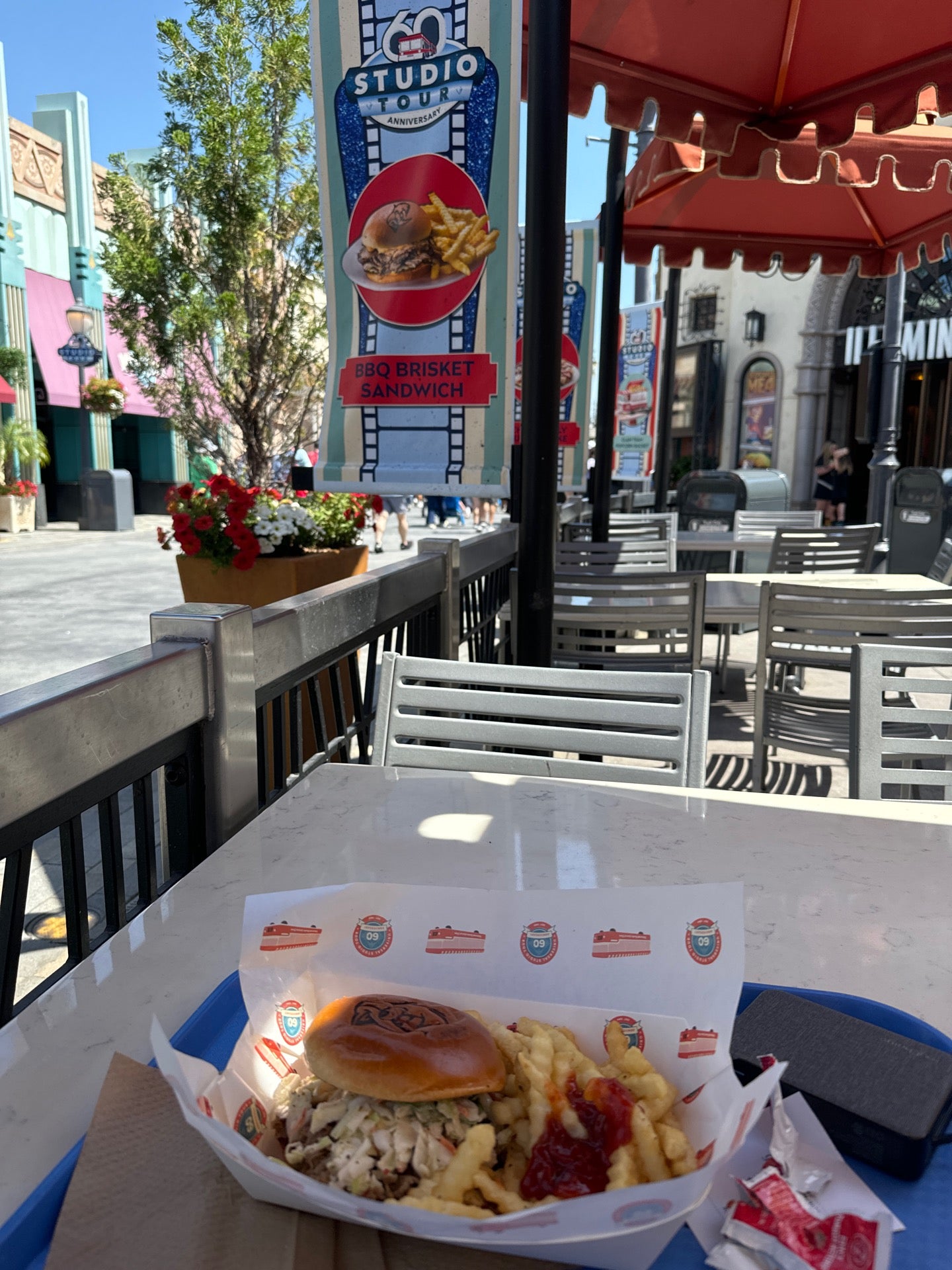 Hollywood and Dine