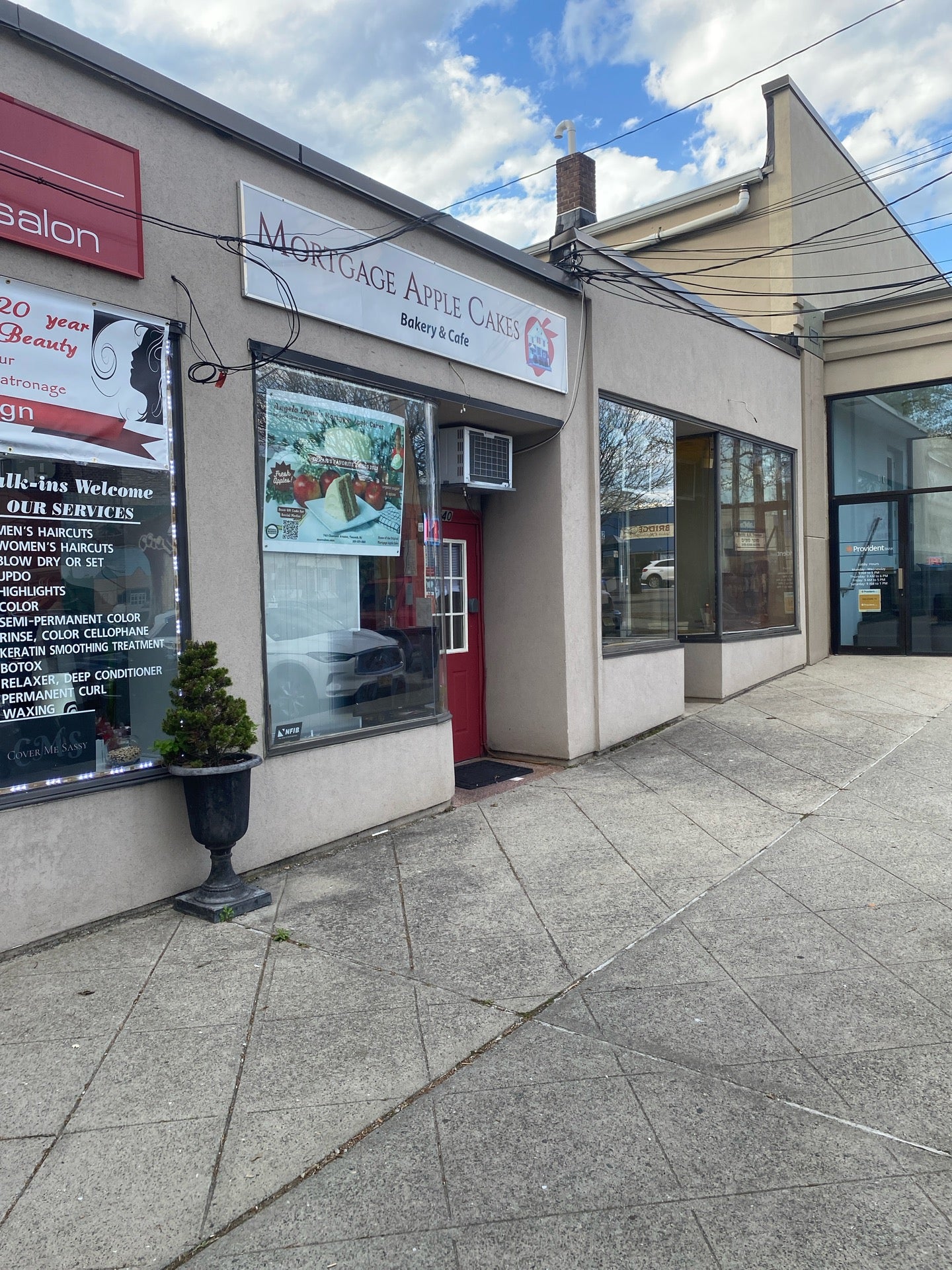 Angela Logan's Mortgage Apple Cakes Bakery & Cafรฉ