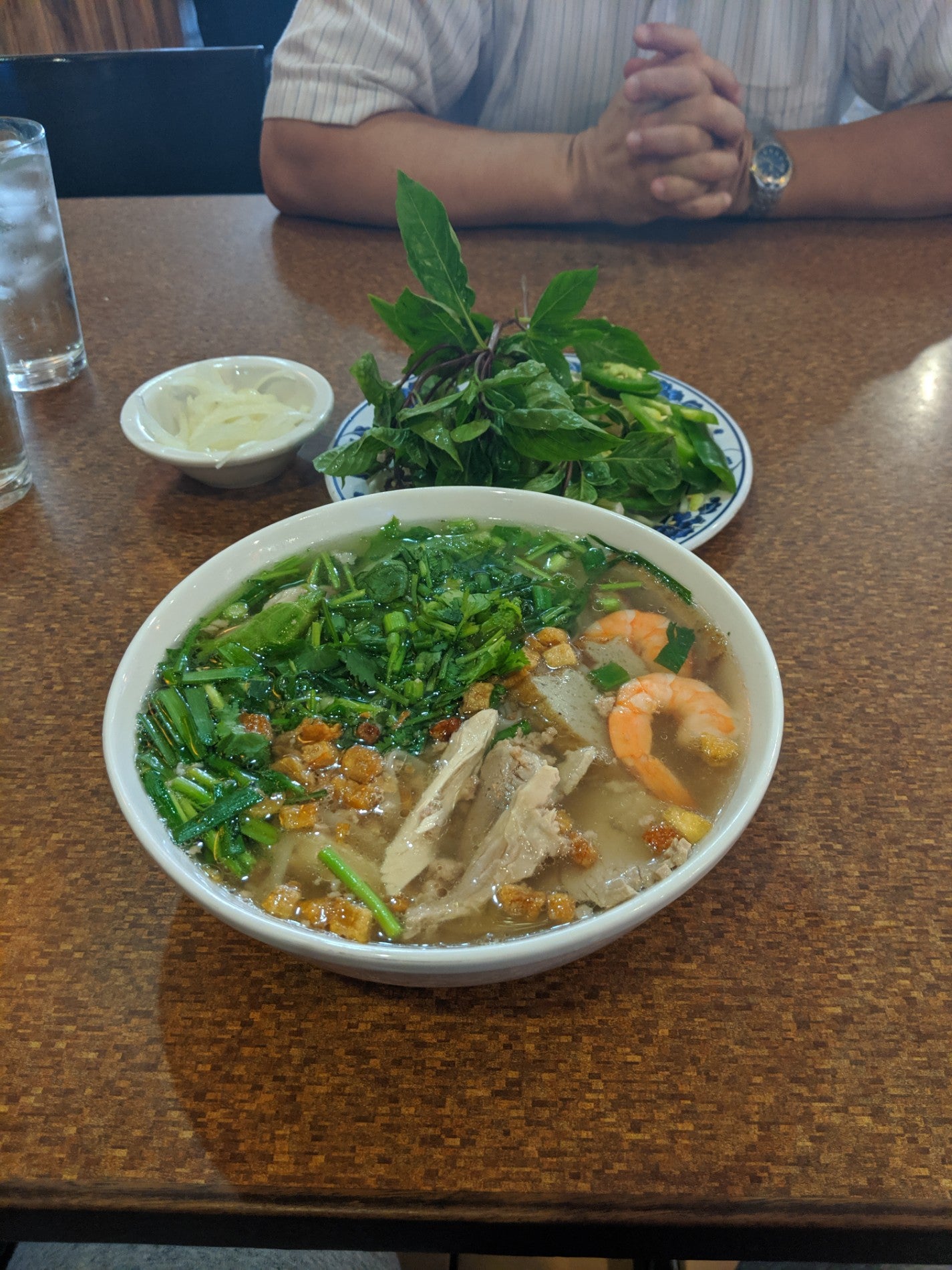Pho Tau Bay