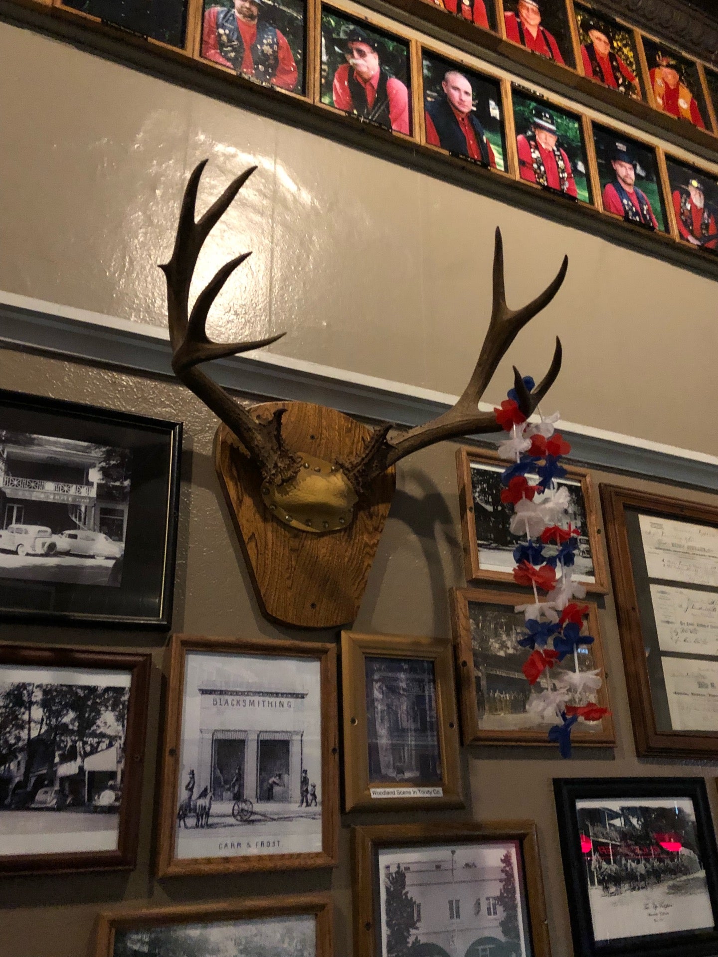 New York Saloon