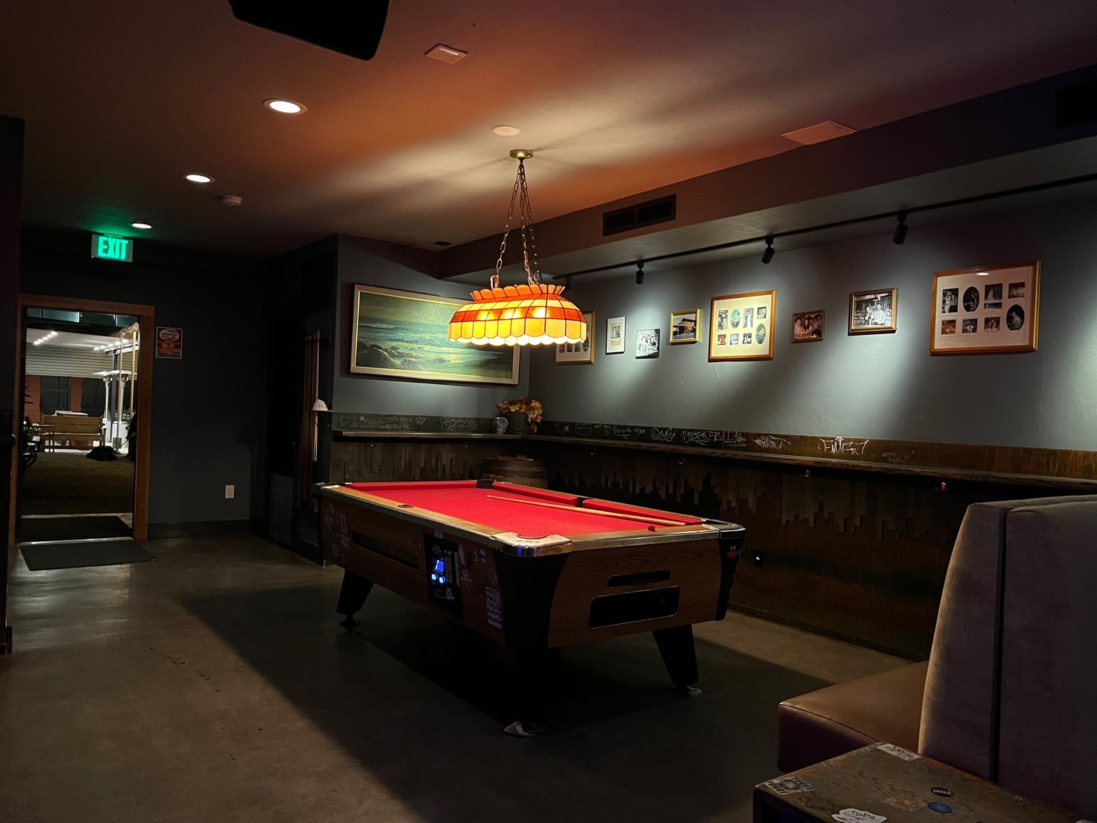 Missouri Lounge