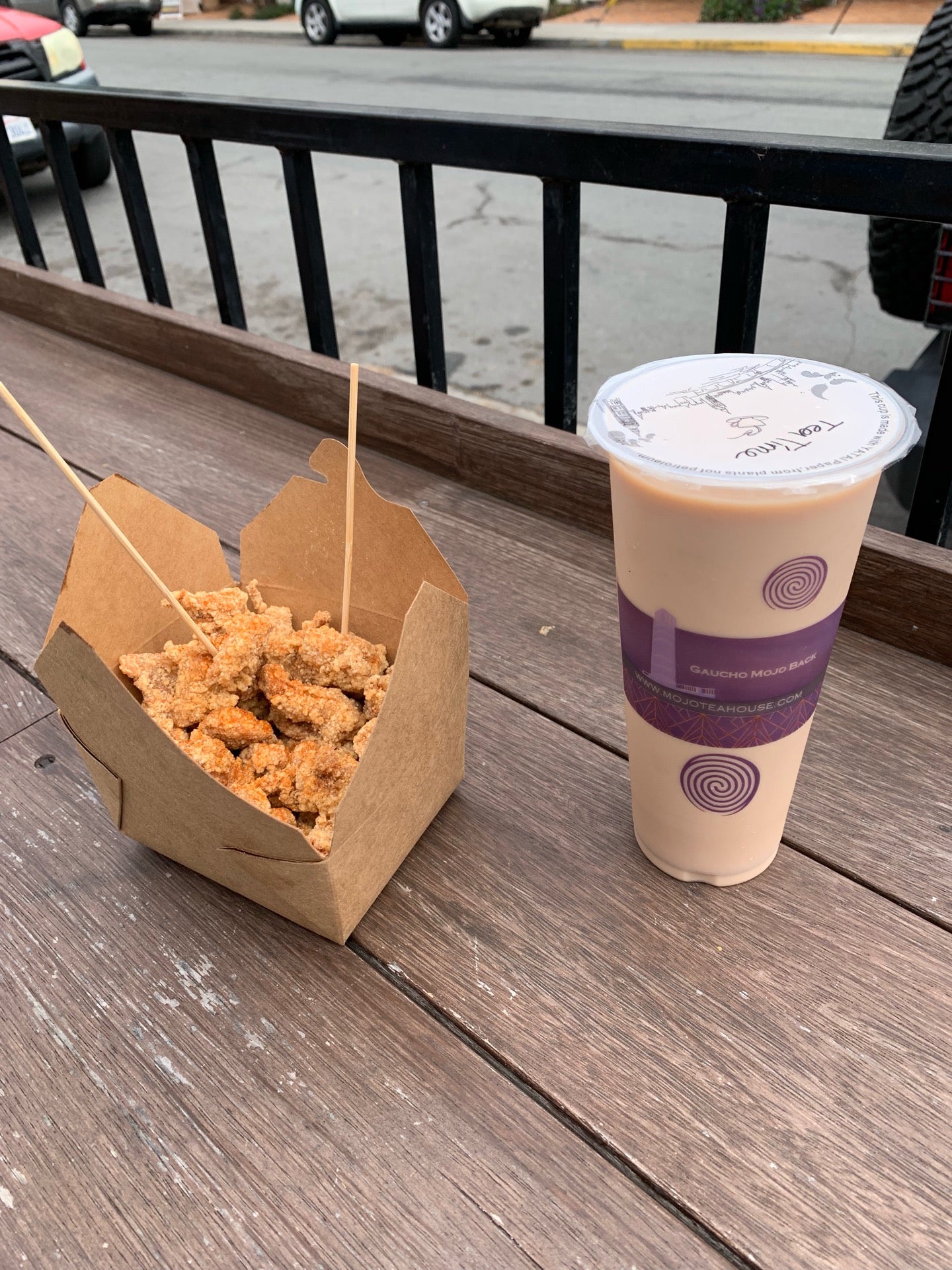 Mojo Teahouse
