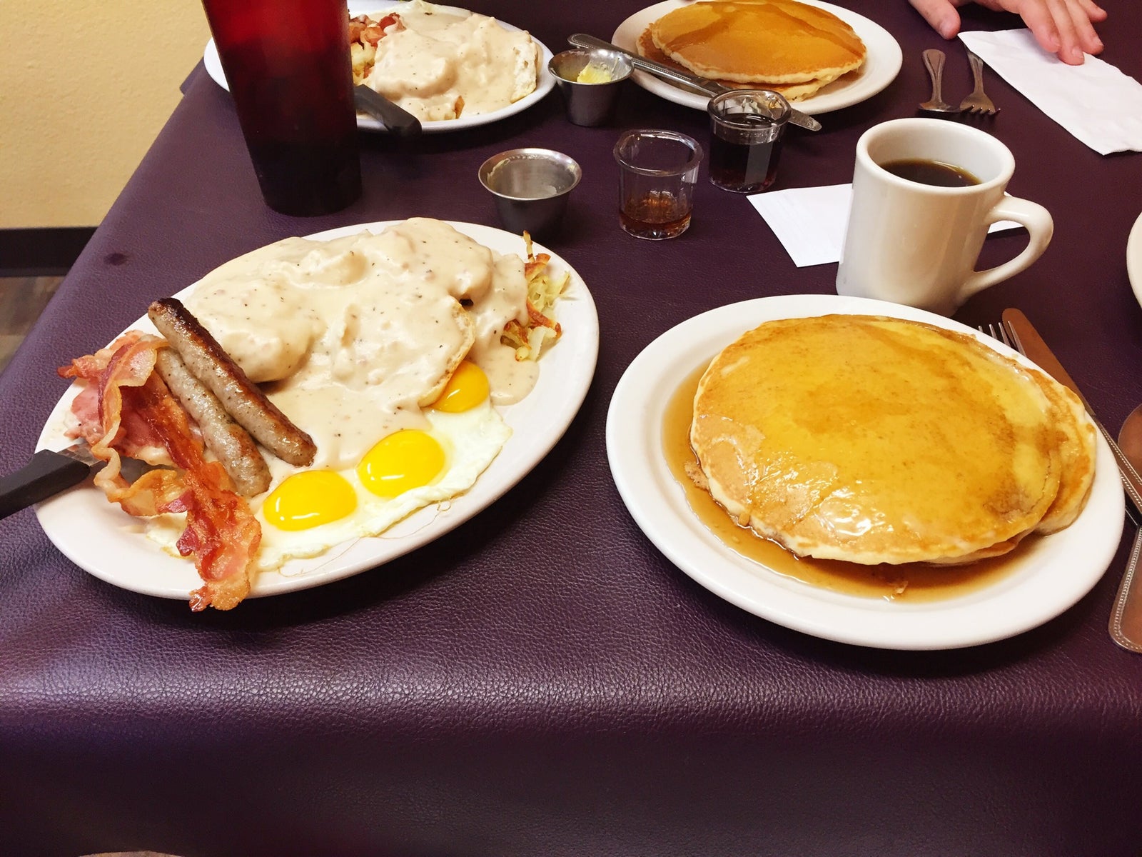 Flo's Country Kitchen