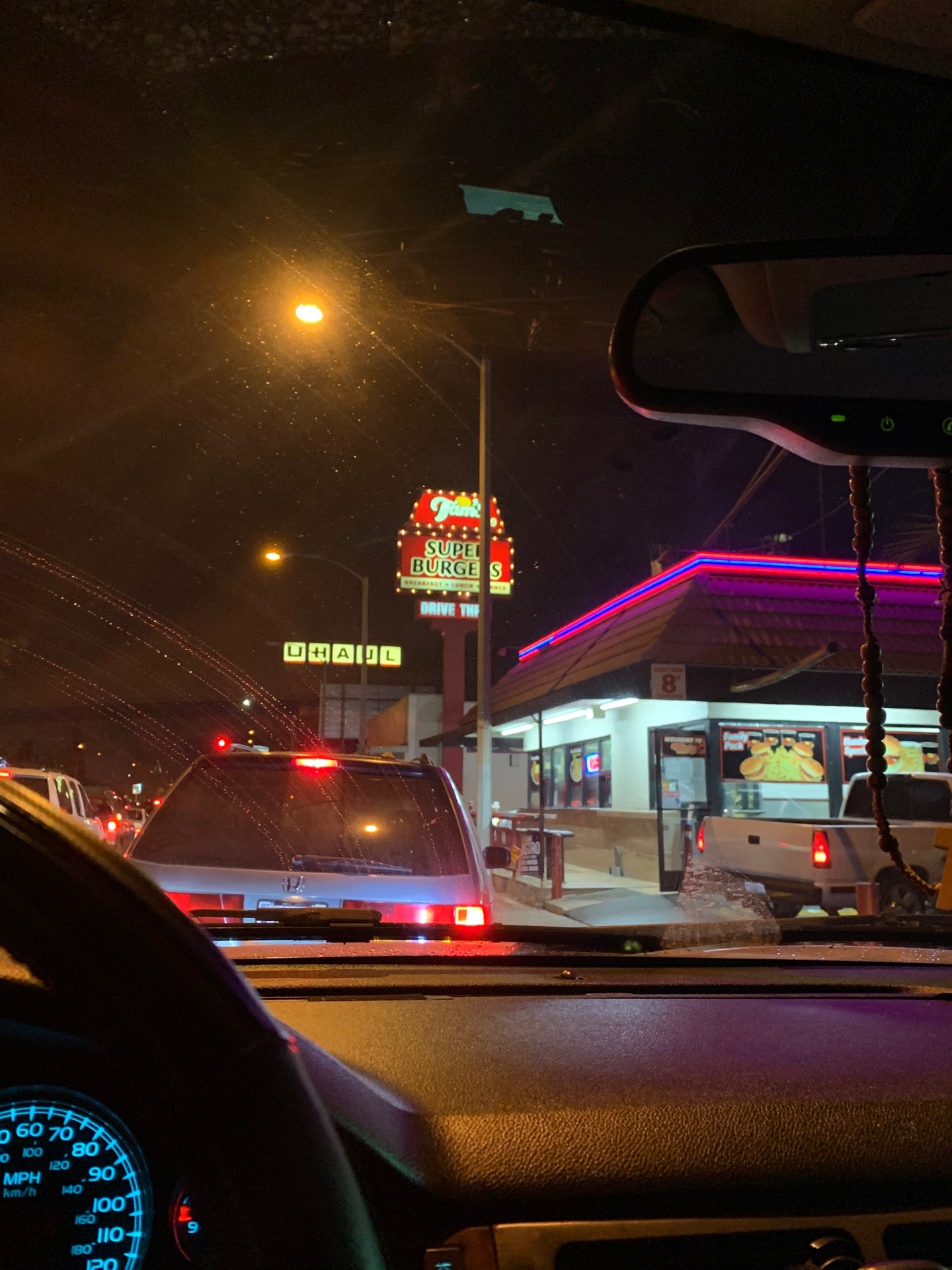 Tam's Burgers
