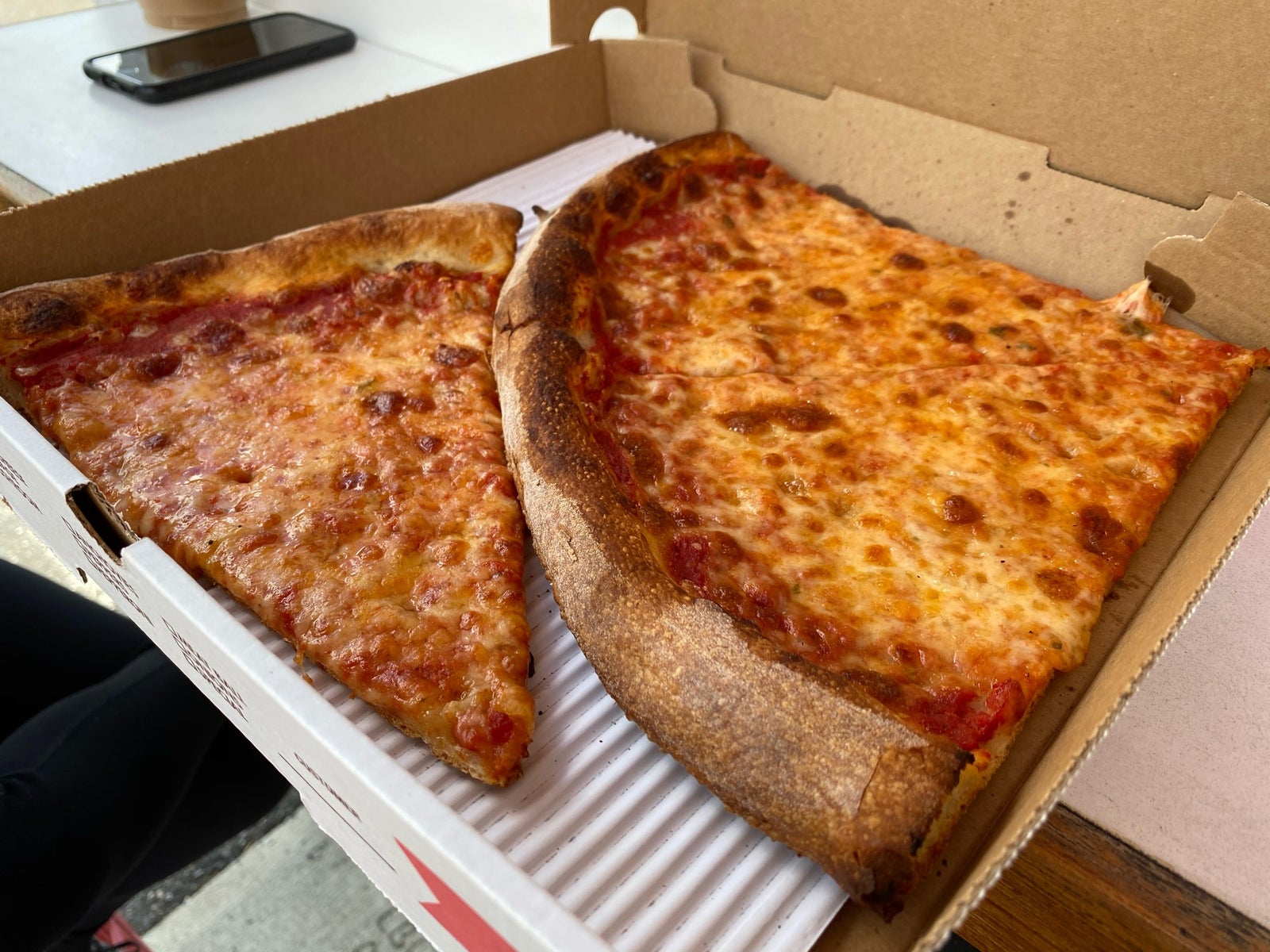 Joe's Pizza