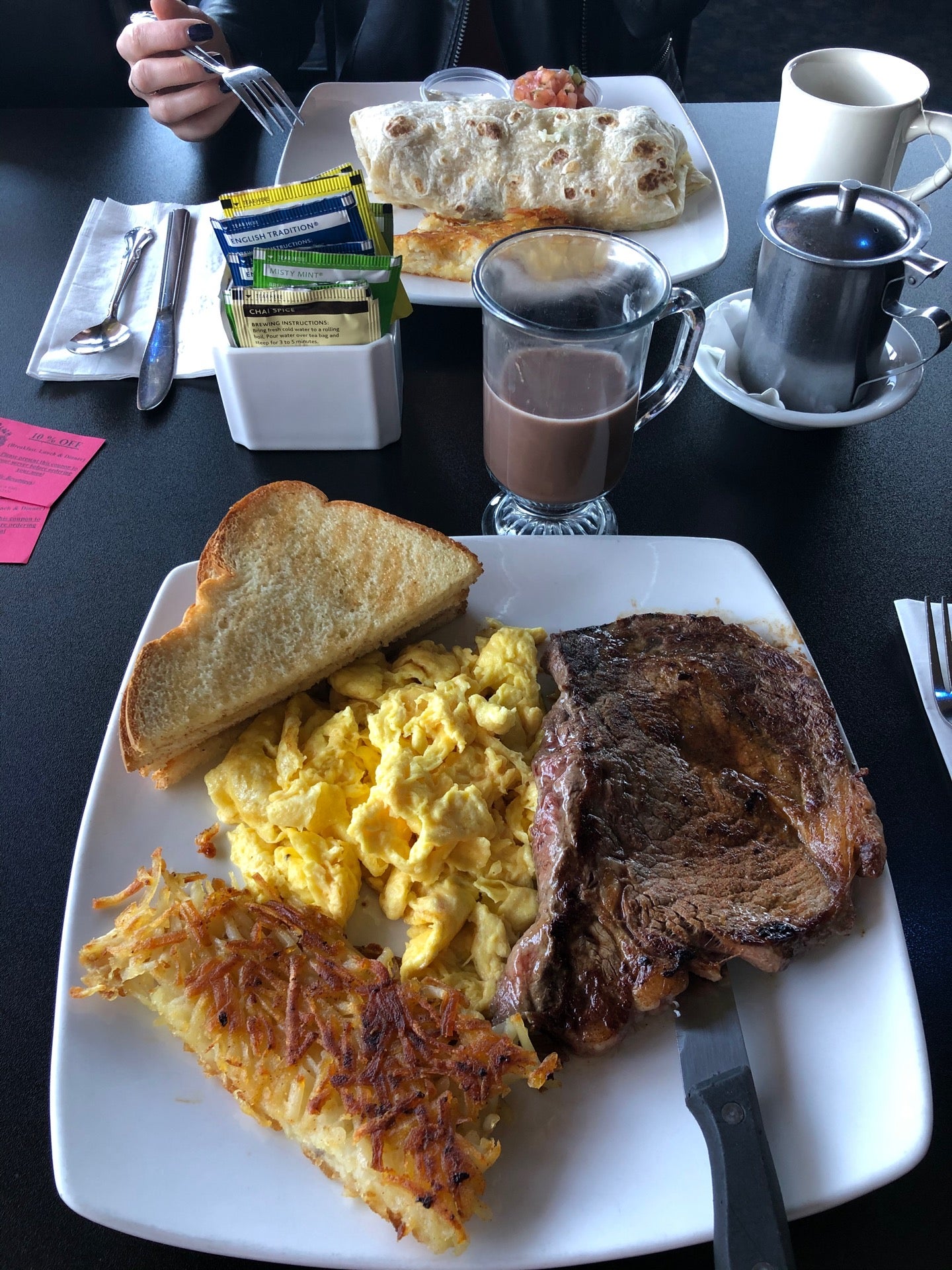 San Simeon Bar and Grill