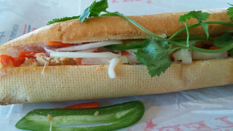 Lee's Sandwiches