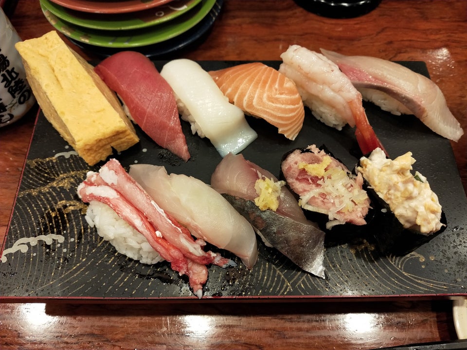 金澤美食 在地人推薦近江町市場必吃海鮮丼 車站美食 甜點間餐廳地圖 Compathy Travel Magazine線上日本旅遊雜誌