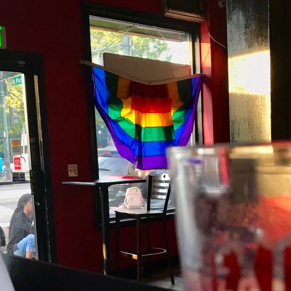 Blush & Blu reviews, photos Downtown Denver GayCities Denver