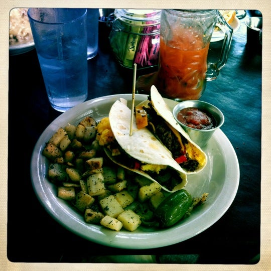 Bread Winners Cafe & Bakery reviews, photos Uptown Dallas