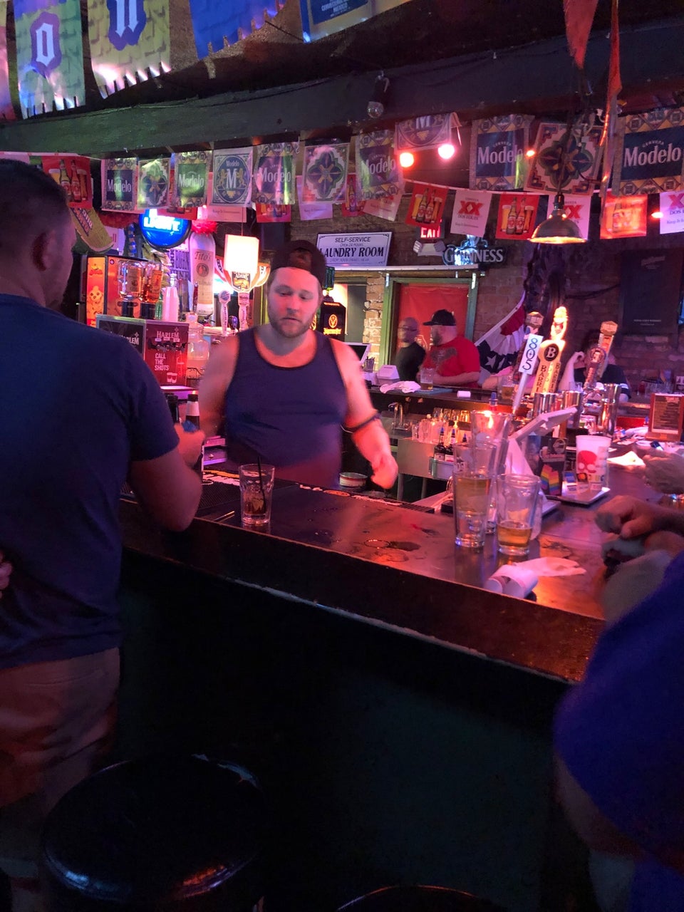 dive-bars-in-tucson-gaycities-tucson-gaycities-tucson