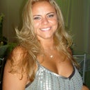 Karyn Oliveira