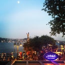 My Deniz Restaurant