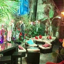 The New Feelings Cafe, Bar &amp; Courtyard Lounge