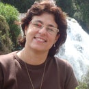 Claudia de Azevedo Lima