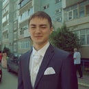 Александр Бадахов