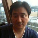 Yongho Hwang
