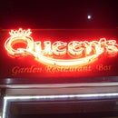 Queen&#39;s Cafe Bar