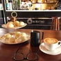 M bistro ( the coffee, tea and dessert house)